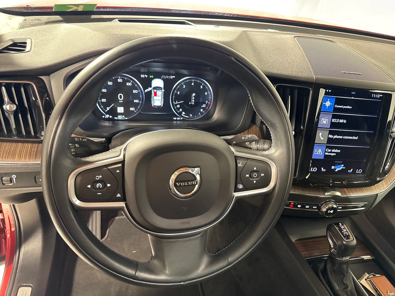 Used 2021 Volvo XC60 T5 Momentum w/ Advanced Package AWD/4WD image 19
