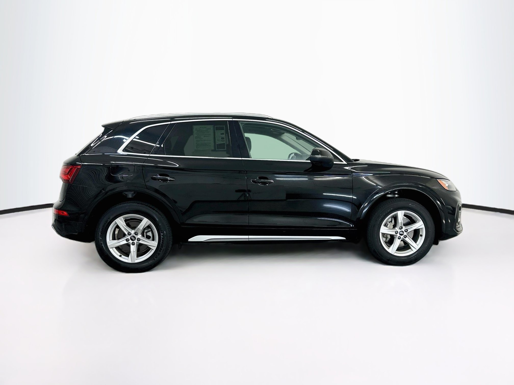 Used 2023 Audi Q5 2.0T Premium w/ Convenience Package AWD/4WD image 10