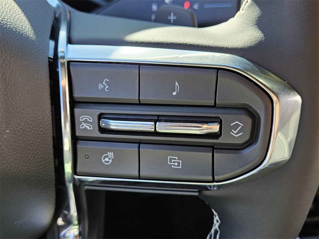 New 2025 GMC Acadia Denali image 23