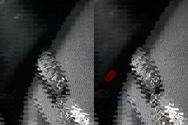 Certified 2022 Toyota Corolla Cross XLE w/ Convenience Package image 29