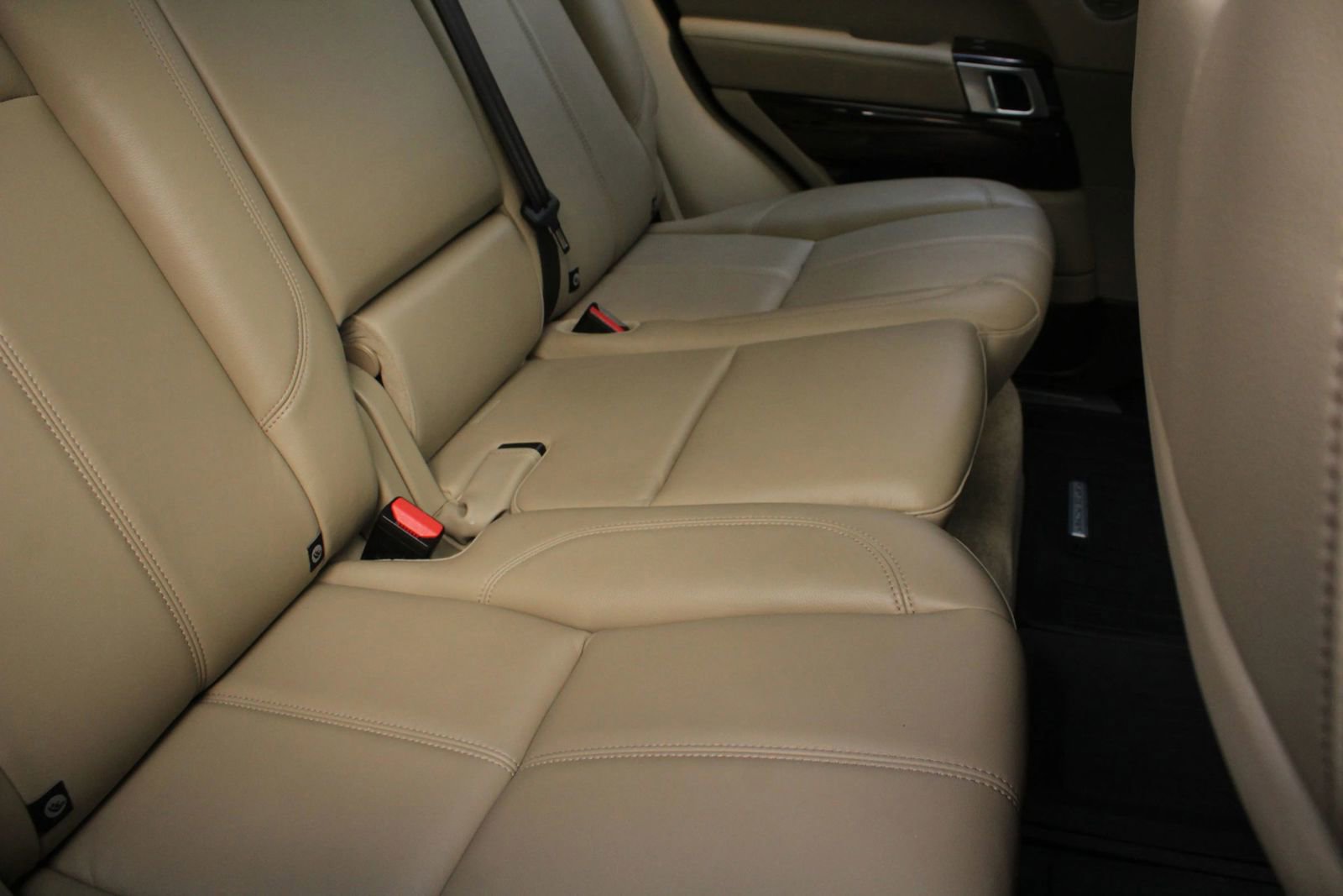 Used 2014 Land Rover Range Rover AWD/4WD image 23