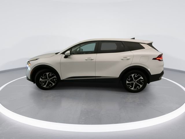 Used 2023 Kia Sportage EX image 9