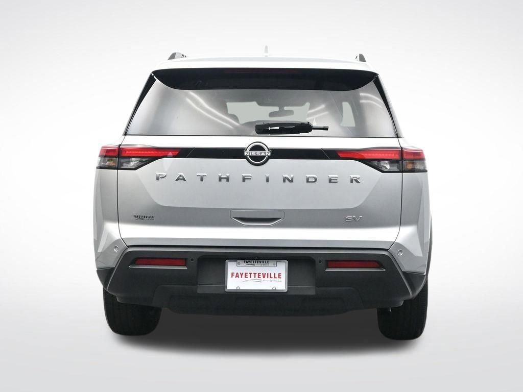 Used 2024 Nissan Pathfinder SV image 7