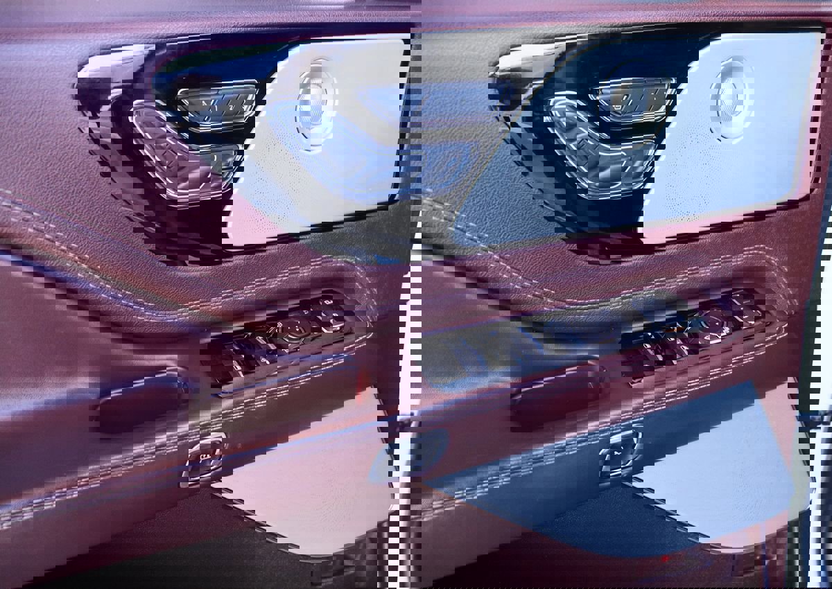 Used 2020 Lincoln Aviator Black Label w/ Dynamic Handling Package AWD/4WD image 41