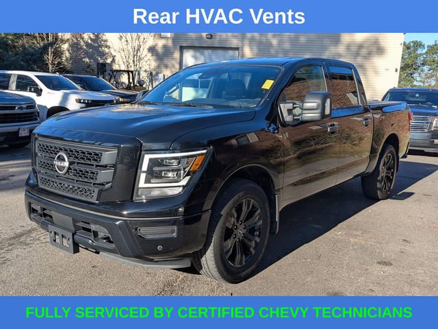 Used 2023 Nissan Titan SV w/ SV Convenience Package image 10