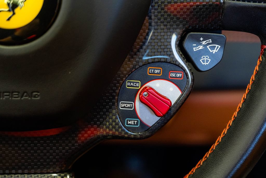 Used 2018 Ferrari 488 Spider RWD image 64