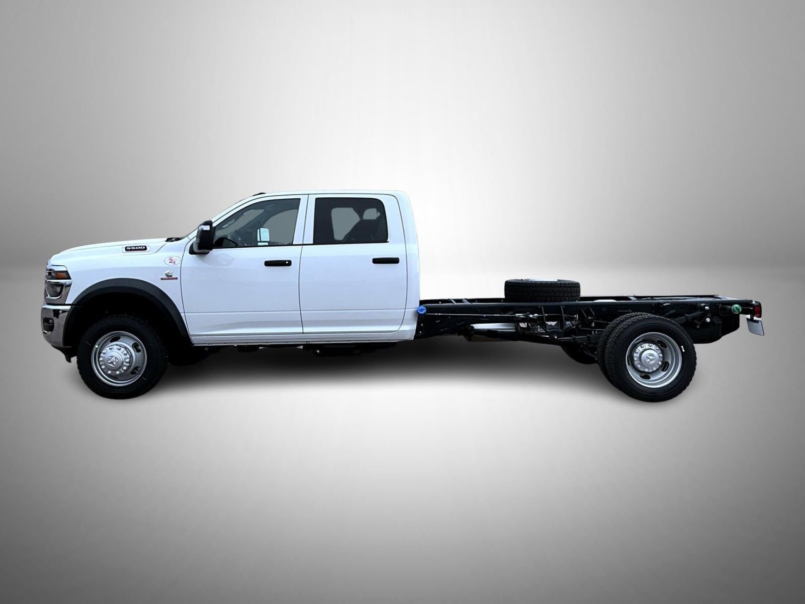 New 2026 RAM 5500 Tradesman w/ Chrome Appearance Group image 8