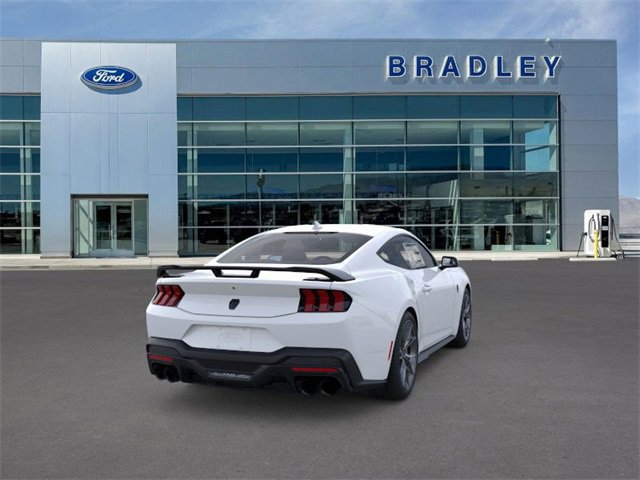 New 2025 Ford Mustang Dark Horse image 8