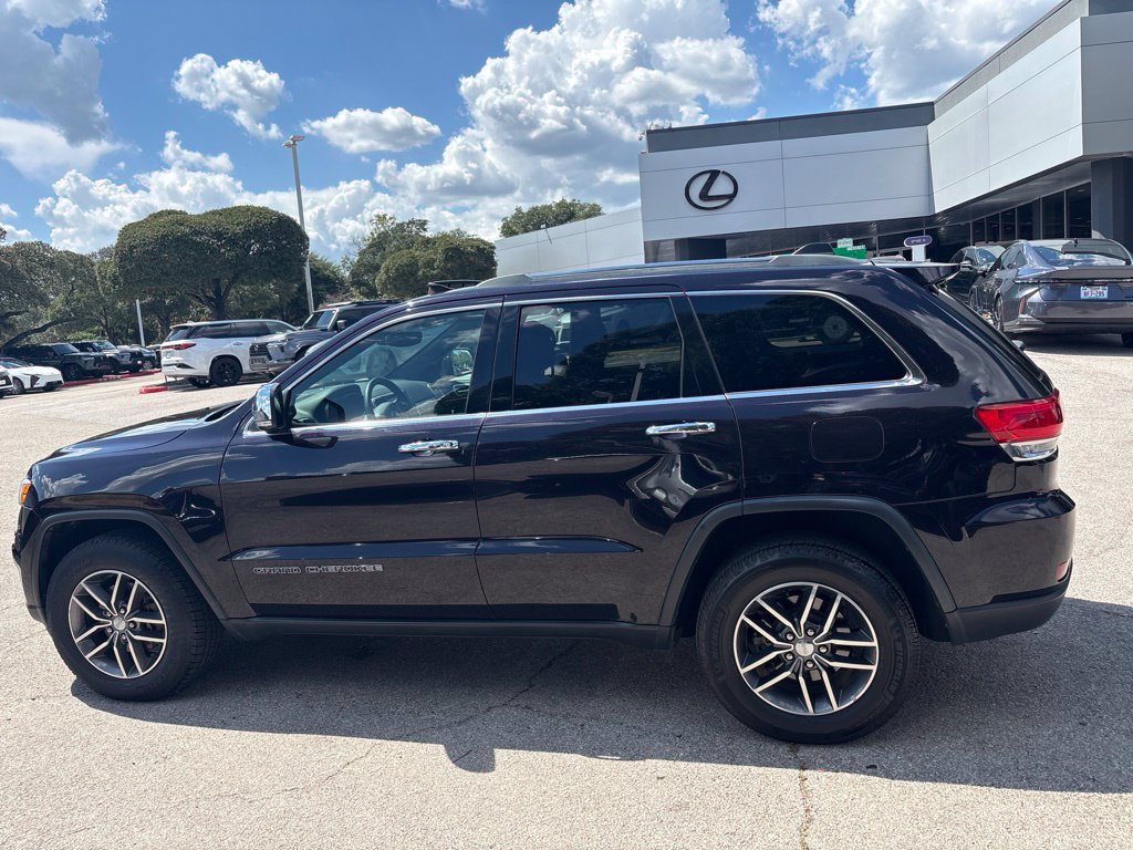 Used 2018 Jeep Grand Cherokee Limited w/ Trailer Tow Group IV RWD image 2