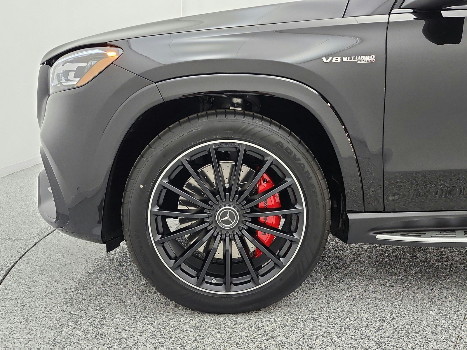 New 2026 Mercedes-Benz GLS 63 AMG 4MATIC image 13