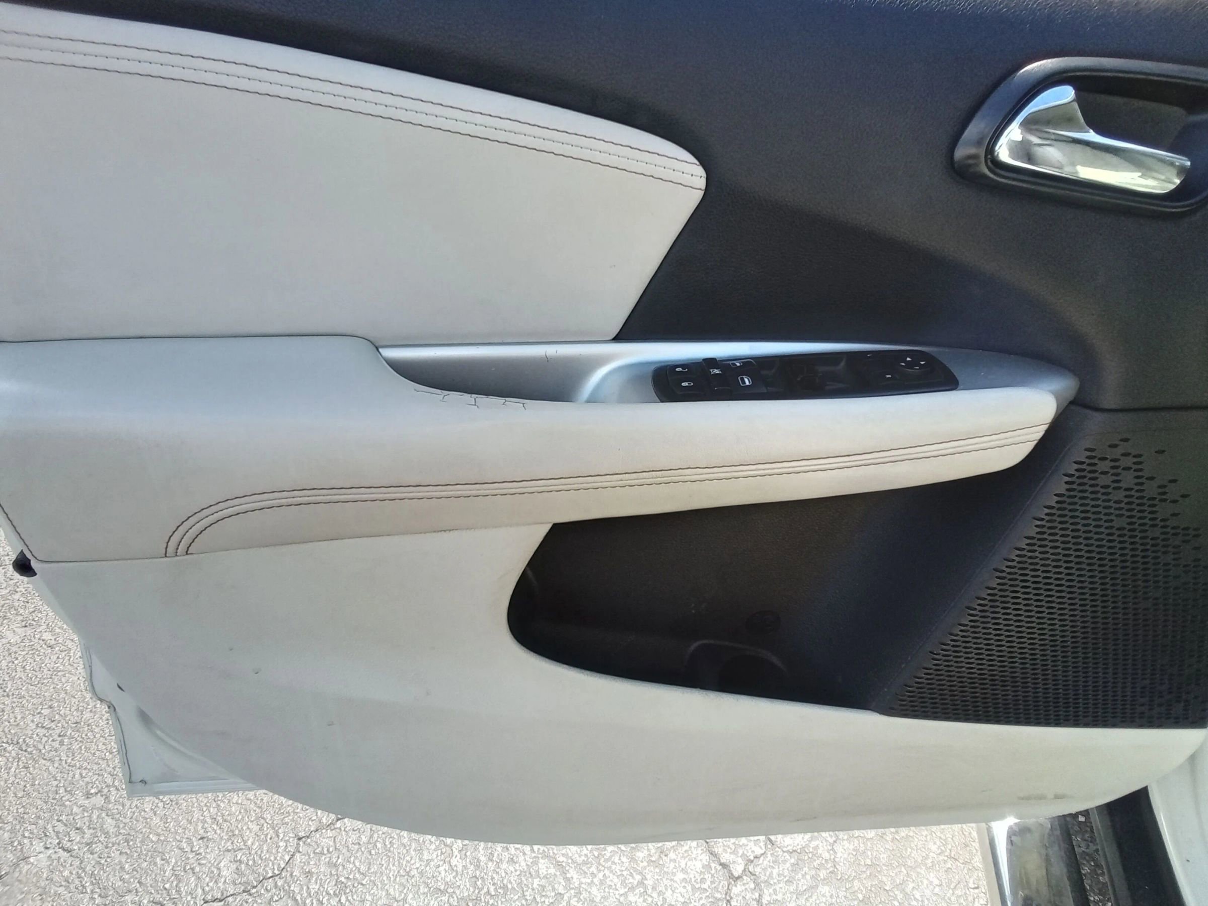 Used 2013 Dodge Journey Crew w/ Flexible Seating Group image 8