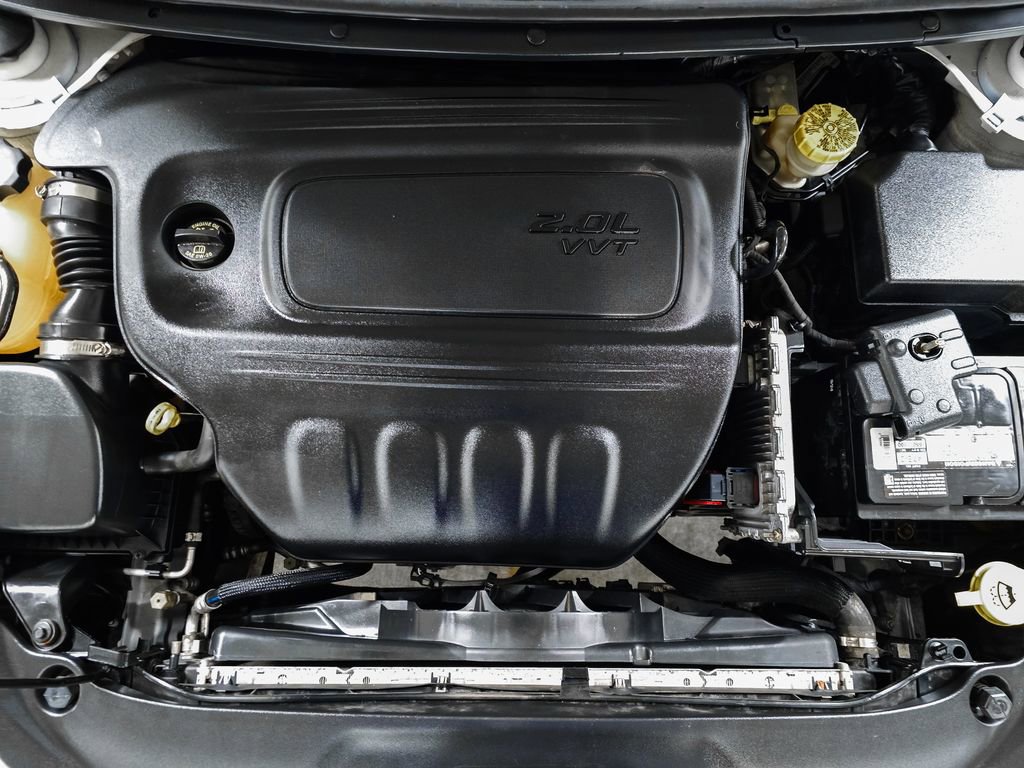 Used 2016 Dodge Dart SE w/ Convenience Group image 12