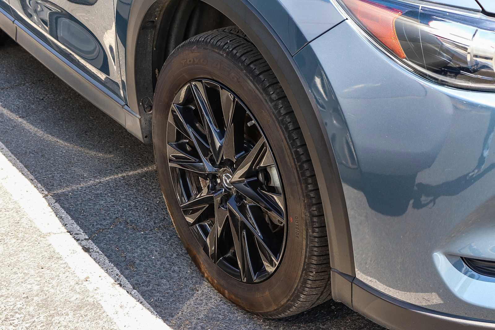 Used 2021 MAZDA CX-5 Carbon Edition FWD image 3
