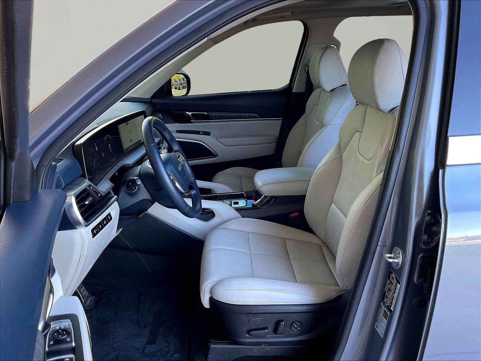 Used 2024 Kia Telluride SX FWD image 21