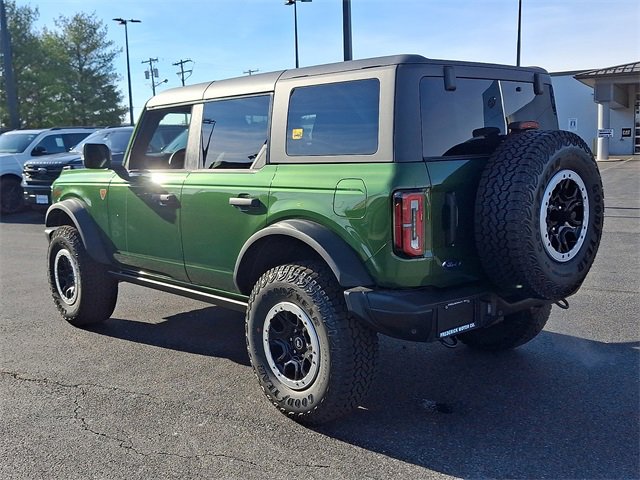 New 2025 Ford Bronco Badlands image 4