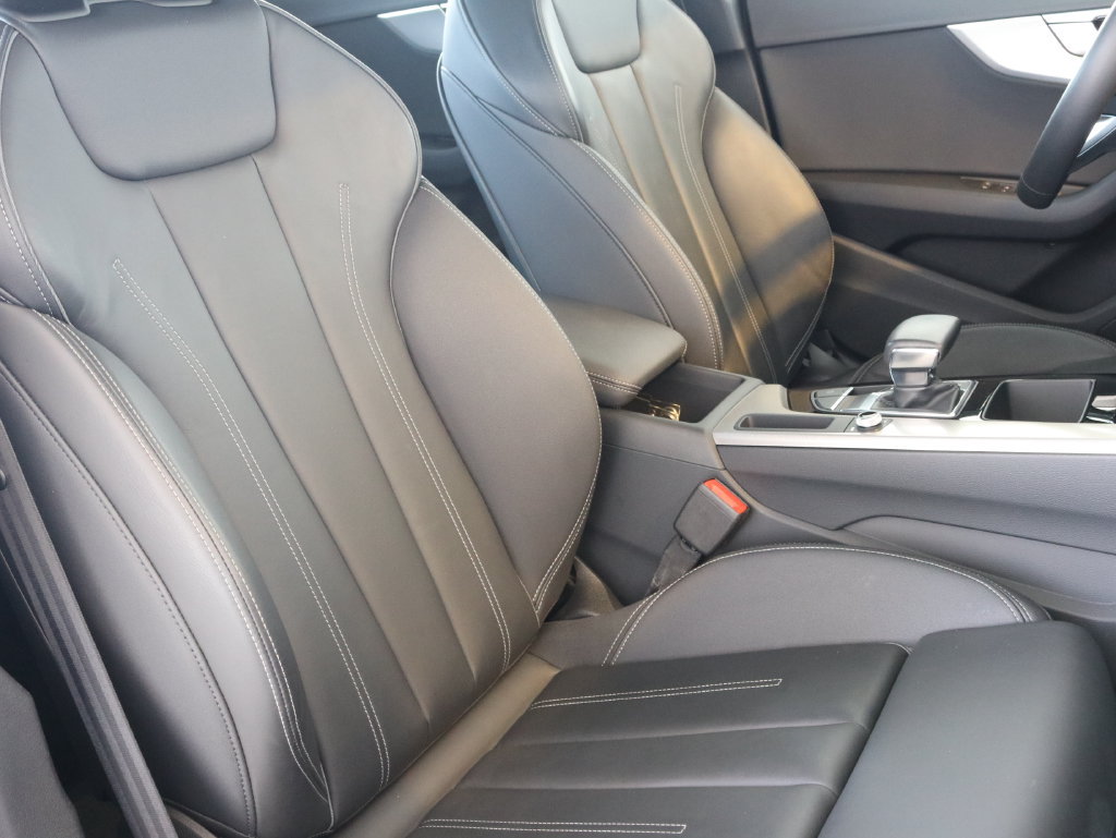 Used 2025 Audi A5 2.0T Premium Plus AWD/4WD image 47