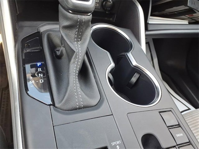 Used 2024 Toyota Highlander LE image 22