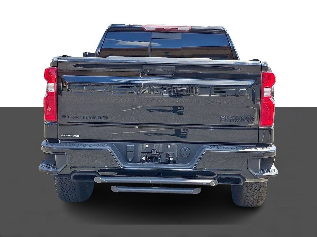Used 2024 Chevrolet Silverado 1500 High Country w/ Midnight Edition AWD/4WD image 6
