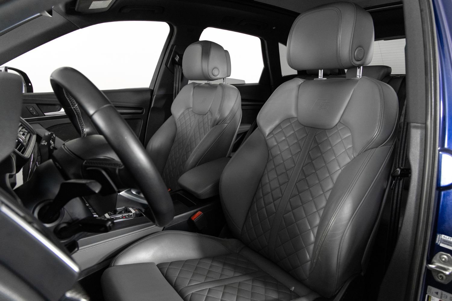 Used 2018 Audi SQ5 Premium Plus w/ Navigation Package image 14