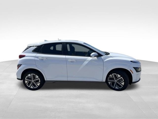 Used 2023 Hyundai Kona SEL image 8