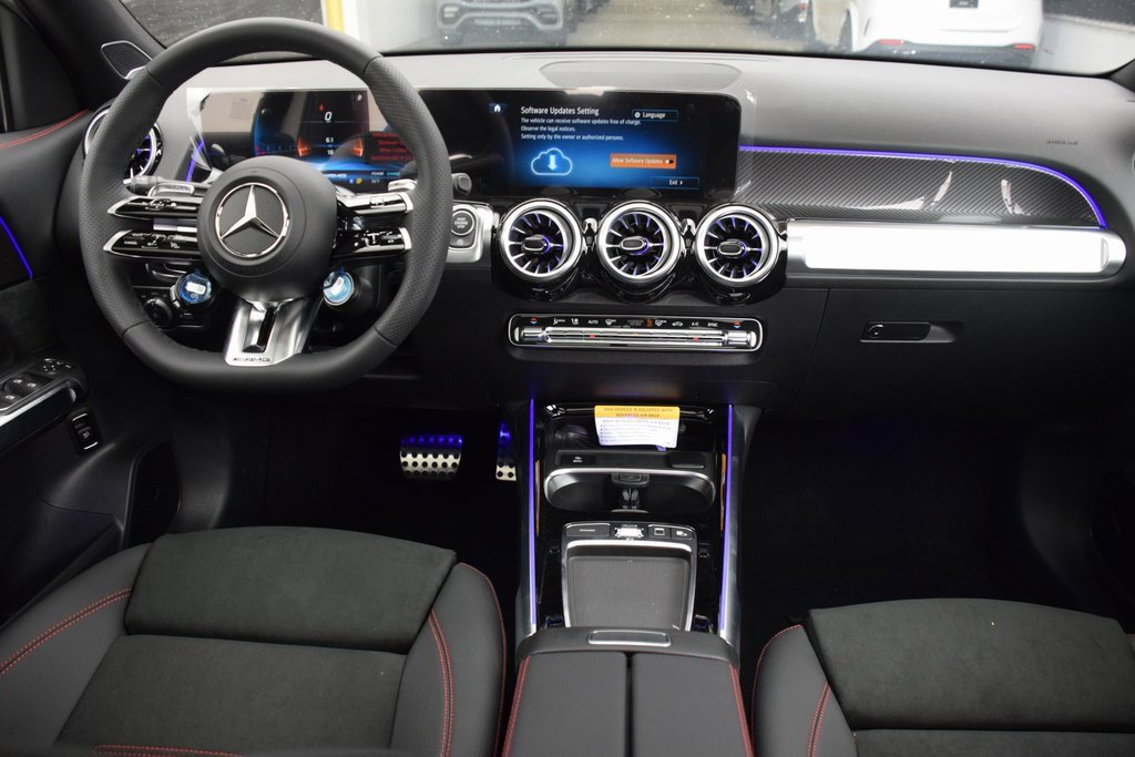 New 2026 Mercedes-Benz GLB 35 AMG 4MATIC image 18
