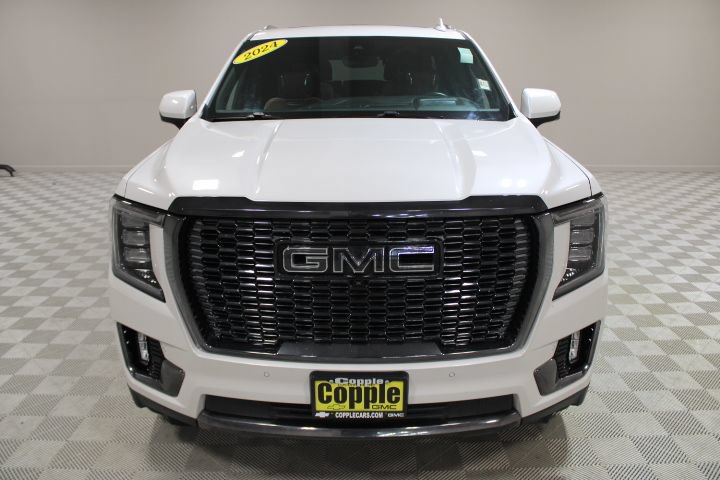Used 2024 GMC Yukon Denali Ultimate AWD/4WD image 7