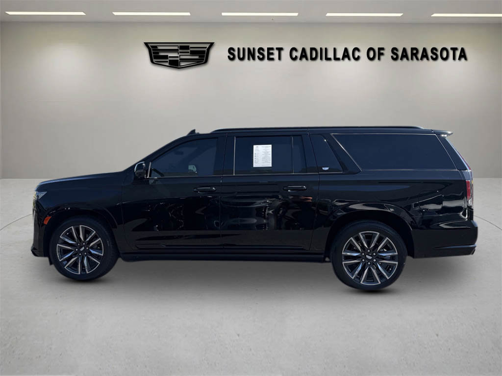 Used 2024 Cadillac Escalade ESV Sport w/ Touring Package AWD/4WD image 6