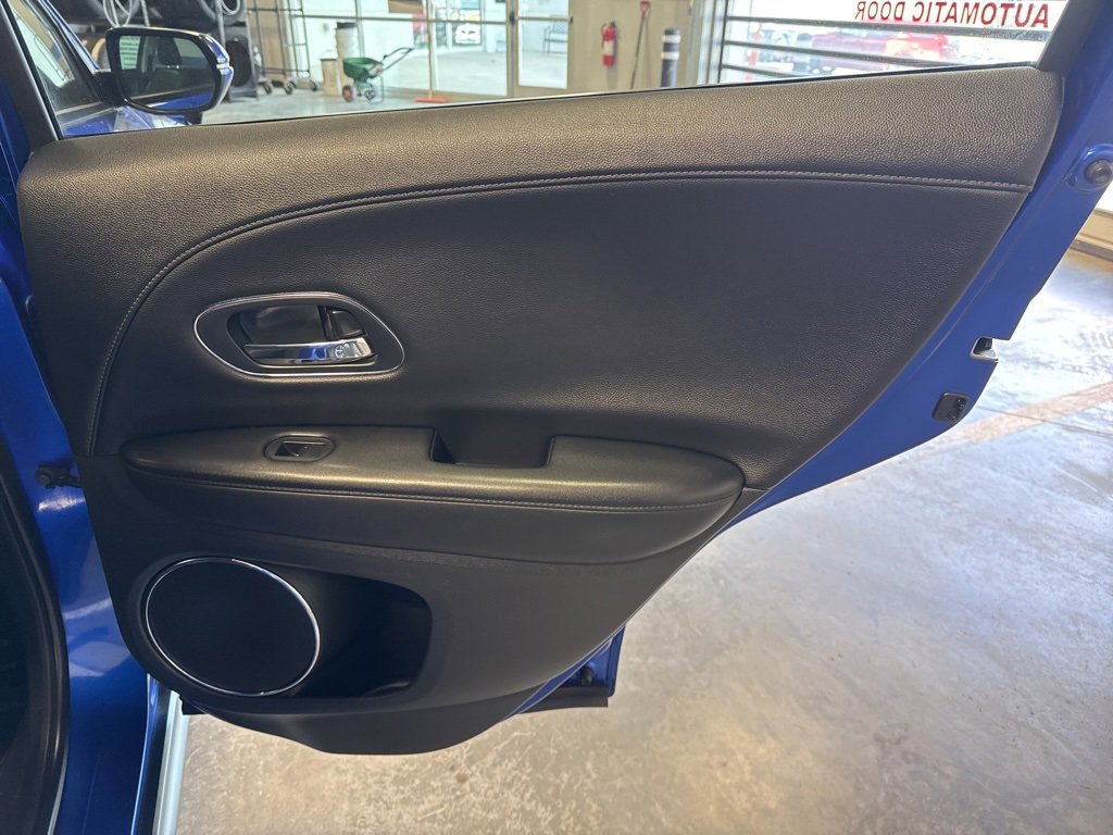 Used 2018 Honda HR-V EX-L image 29