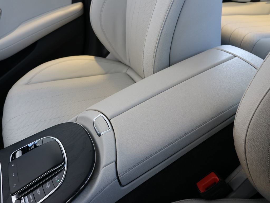 Used 2022 Mercedes-Benz E 450 4MATIC All-Terrain Wagon image 18
