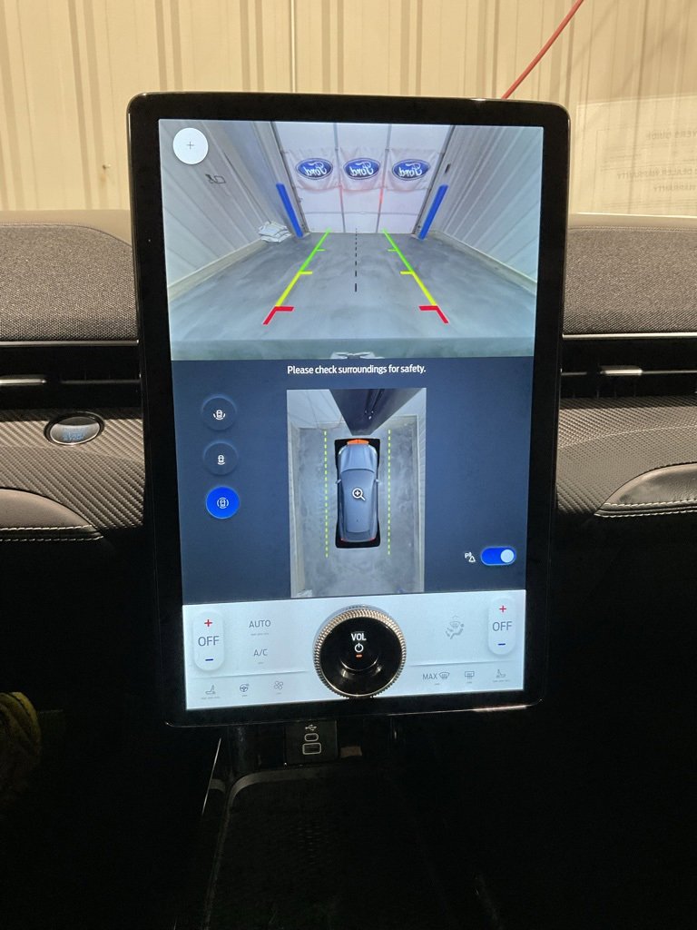 Used 2025 Ford Mustang Mach-E Premium image 18