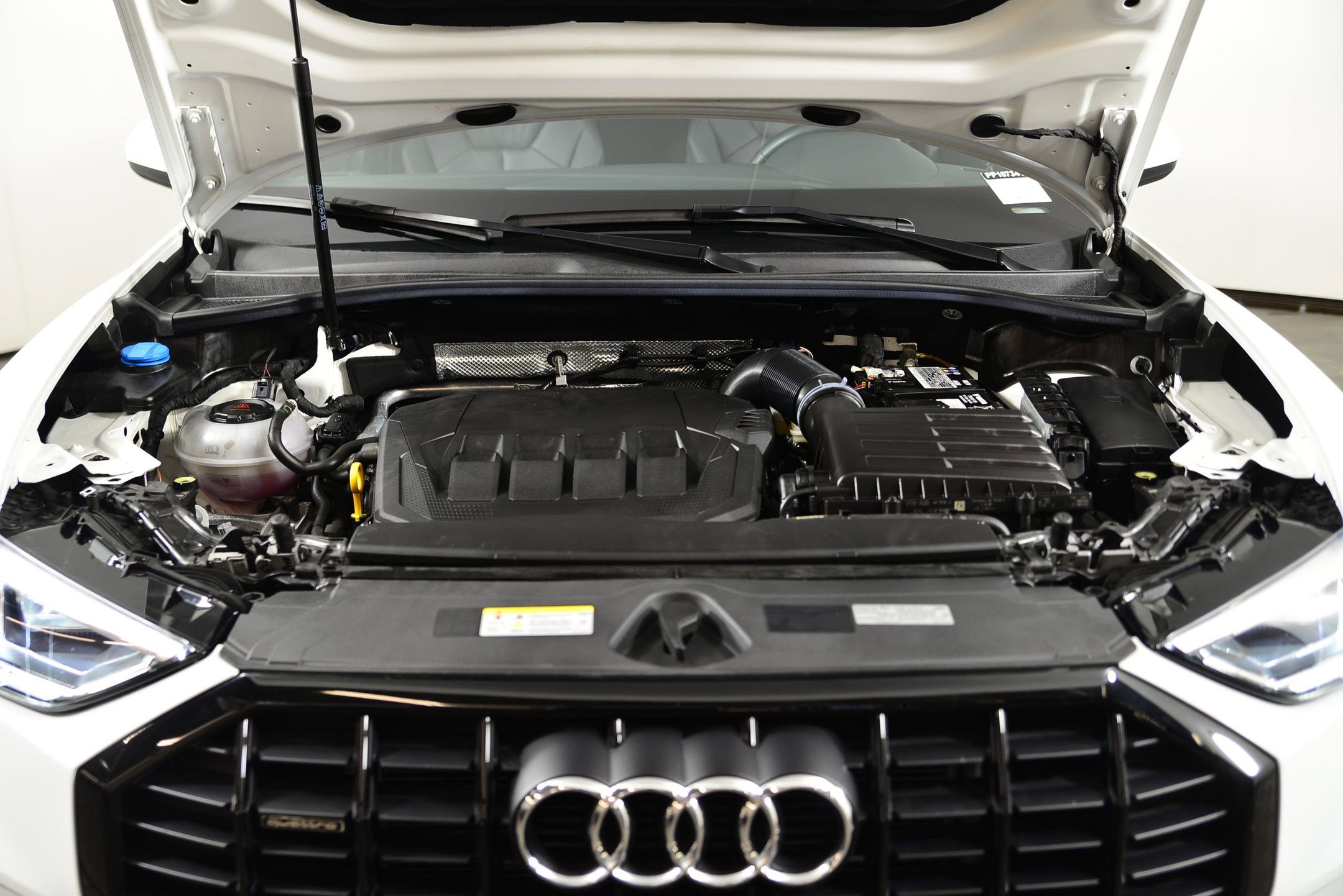 Certified 2023 Audi Q3 2.0T Premium w/ Black Optic Sport Package image 18