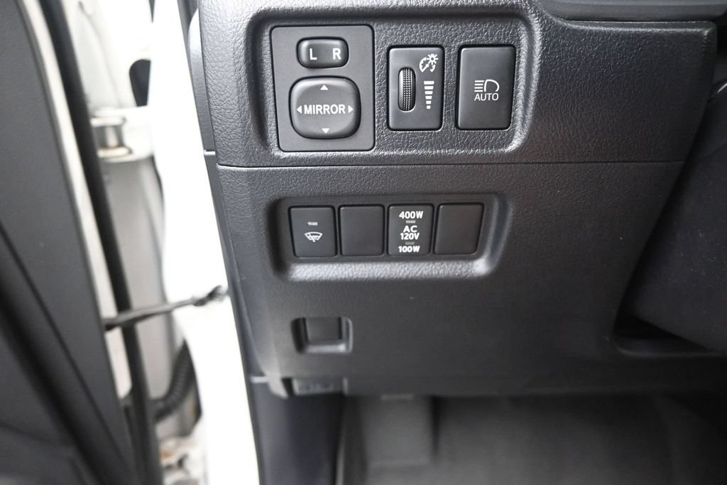 Used 2021 Toyota 4Runner TRD Off-Road AWD/4WD image 30