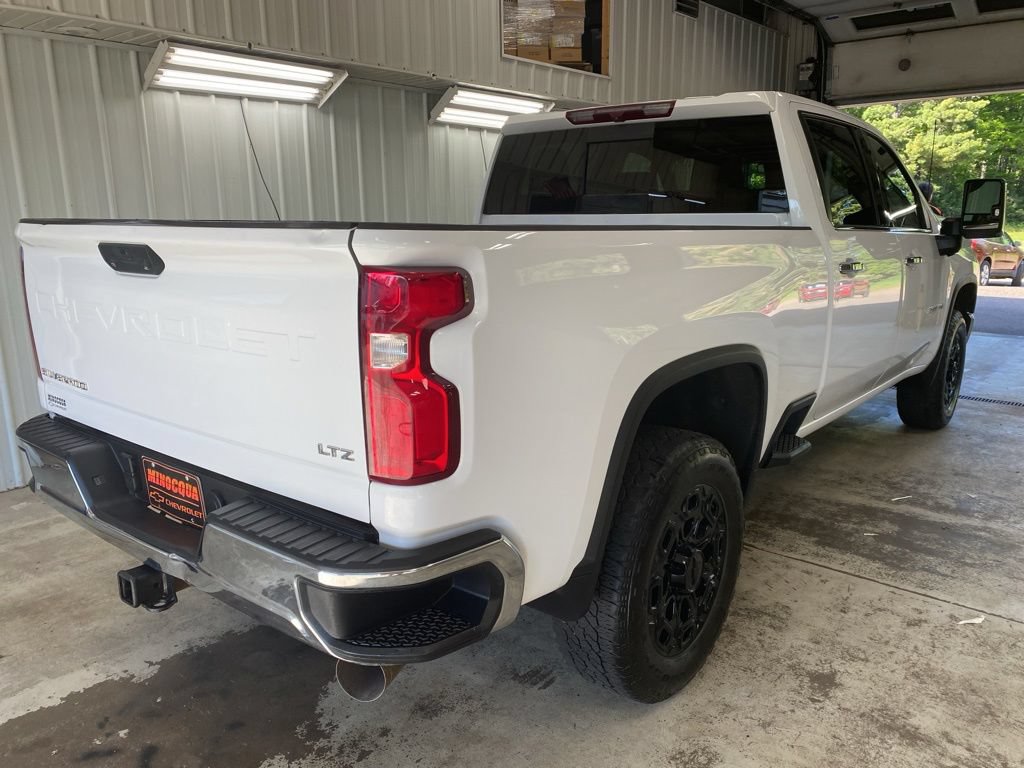Used 2021 Chevrolet Silverado 3500 LTZ AWD/4WD image 16