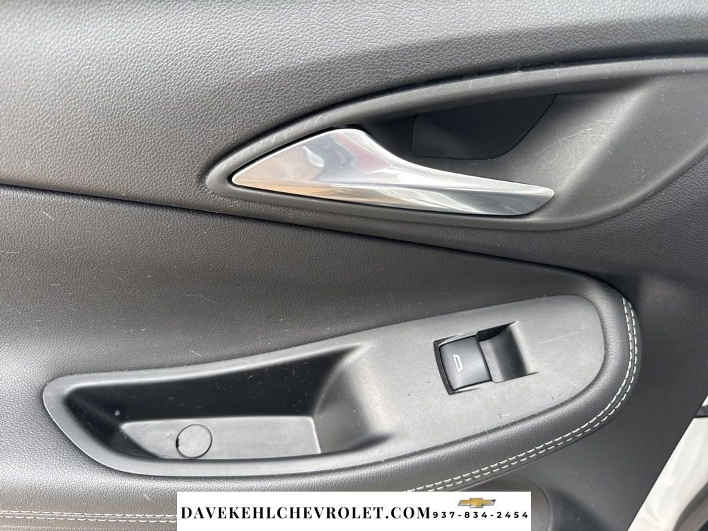 Used 2021 Buick Encore GX Essence w/ Advanced Technology Package image 23