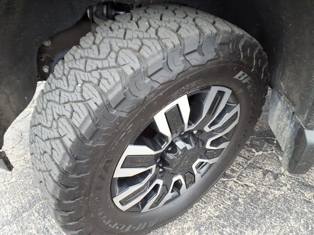 Used 2024 GMC Sierra 2500 Denali Ultimate image 16