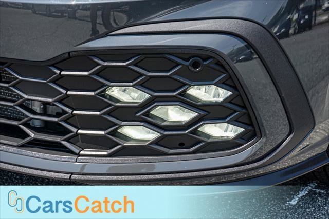 Used 2023 Volkswagen GTI 40th Anniversary Edition FWD image 18