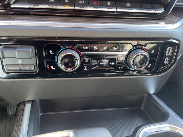 Used 2025 Chevrolet Silverado 1500 LT Trail Boss w/ Convenience Package II AWD/4WD image 34