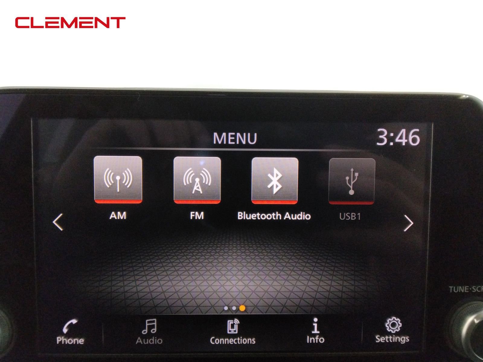 Used 2023 Nissan Rogue S image 19