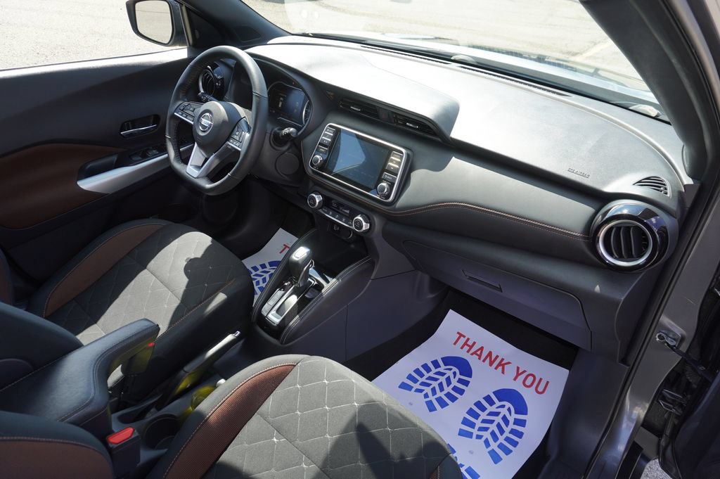 Used 2020 Nissan Kicks SR FWD image 28
