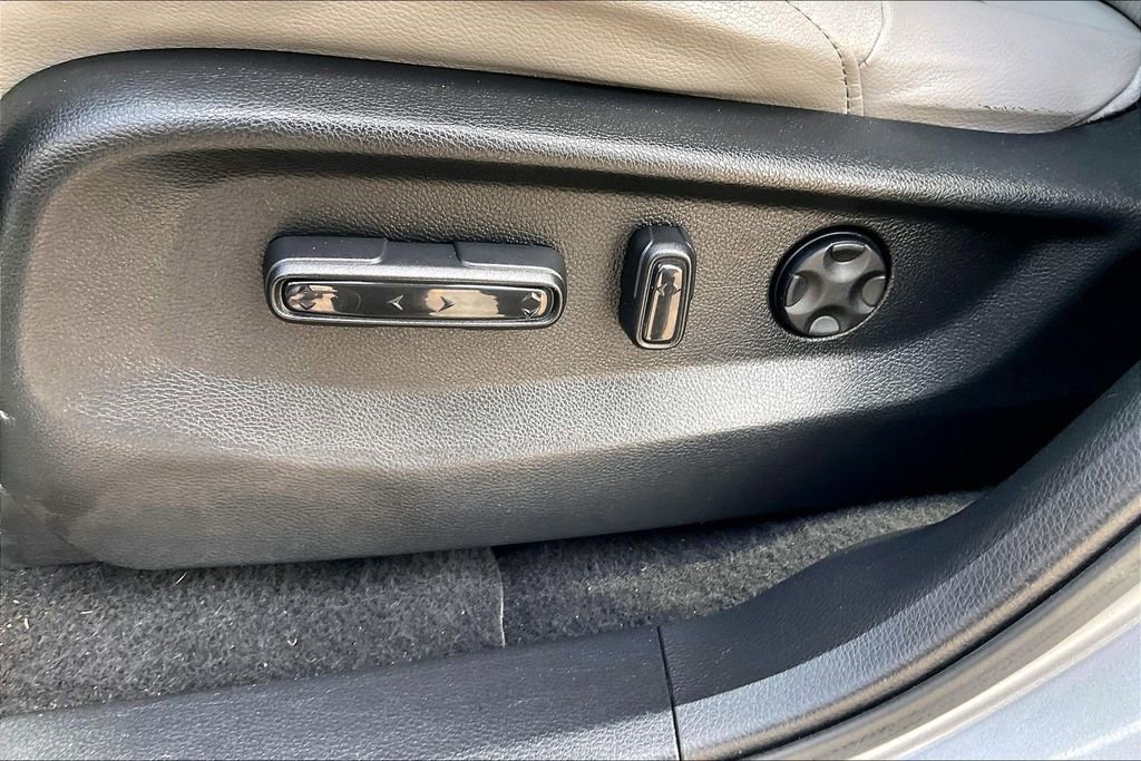 Used 2019 Honda CR-V EX-L image 26