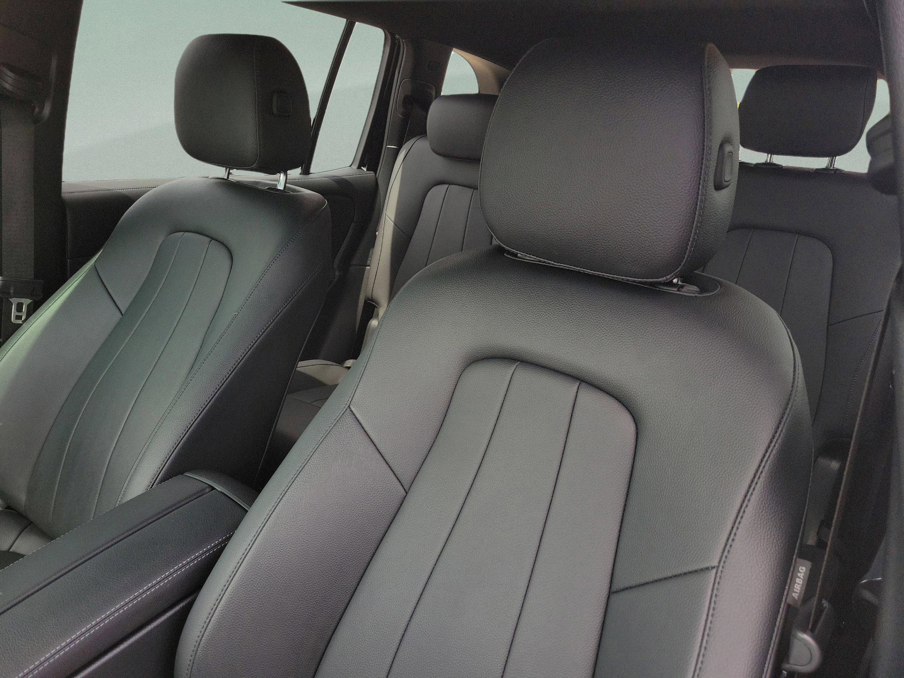 Certified 2024 Mercedes-Benz GLB 250 image 18