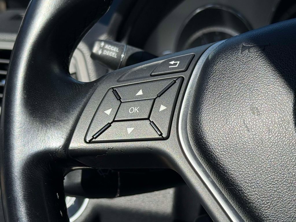 Used 2012 Mercedes-Benz E 350 Cabriolet image 29