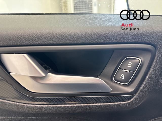 Used 2026 Ford Escape ST-Line image 28