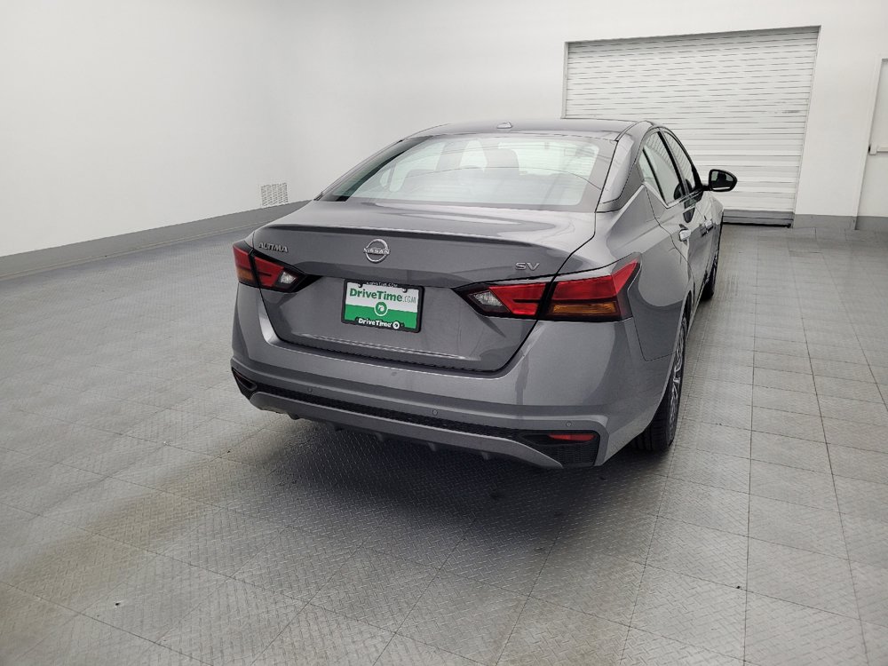 Used 2024 Nissan Altima 2.5 SV image 7