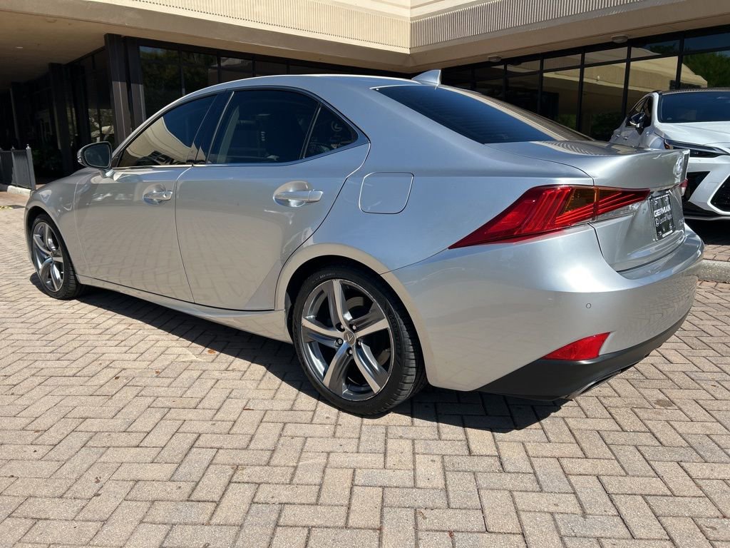 Used 2019 Lexus IS 300 RWD image 5