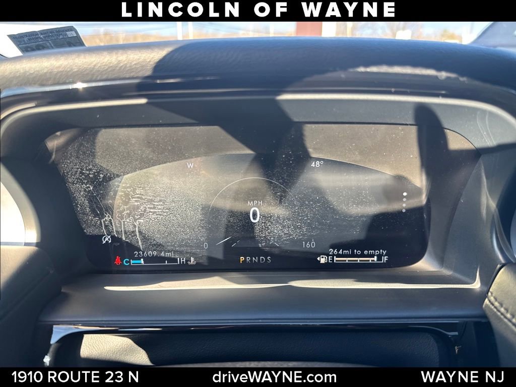 Certified 2022 Lincoln Nautilus Reserve image 16