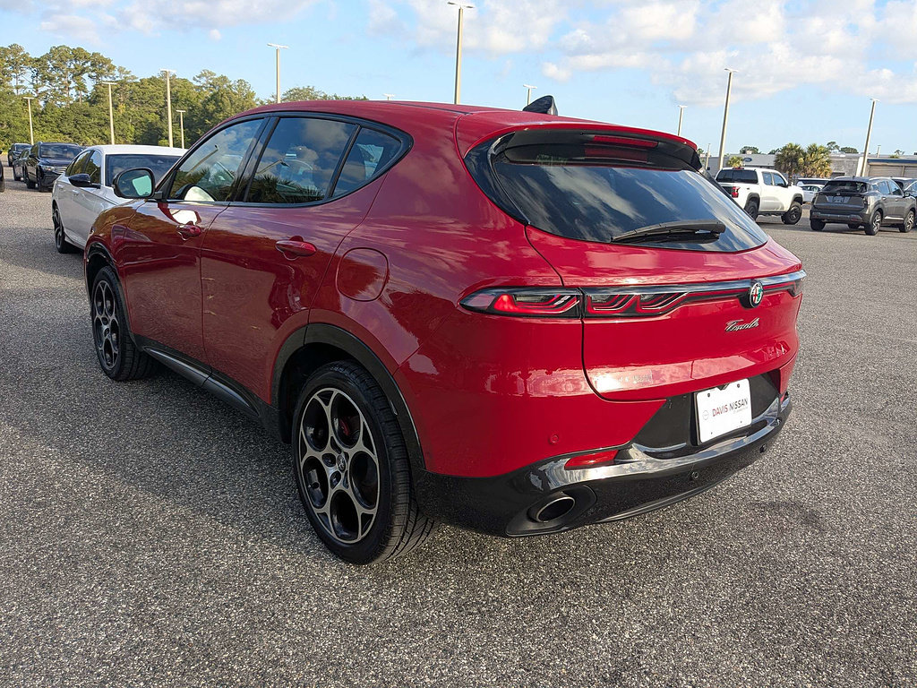 Used 2024 Alfa Romeo Tonale Veloce w/ Active Assist Package AWD/4WD image 6