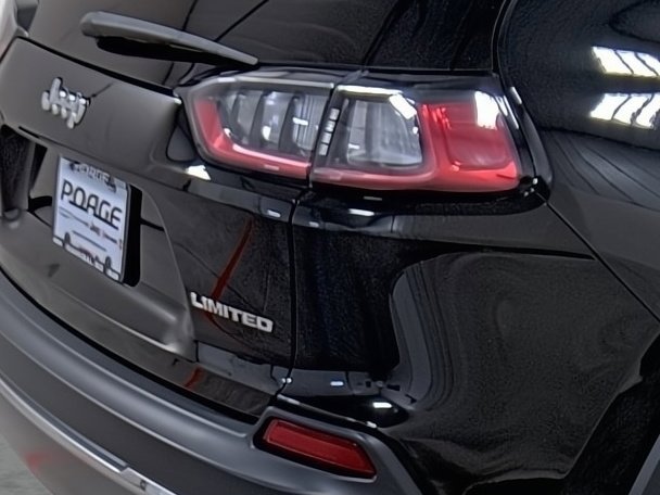 Used 2022 Jeep Cherokee Limited image 13