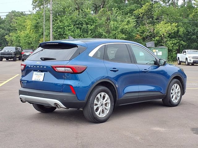 Used 2023 Ford Escape Active w/ Cold Weather Package FWD image 2