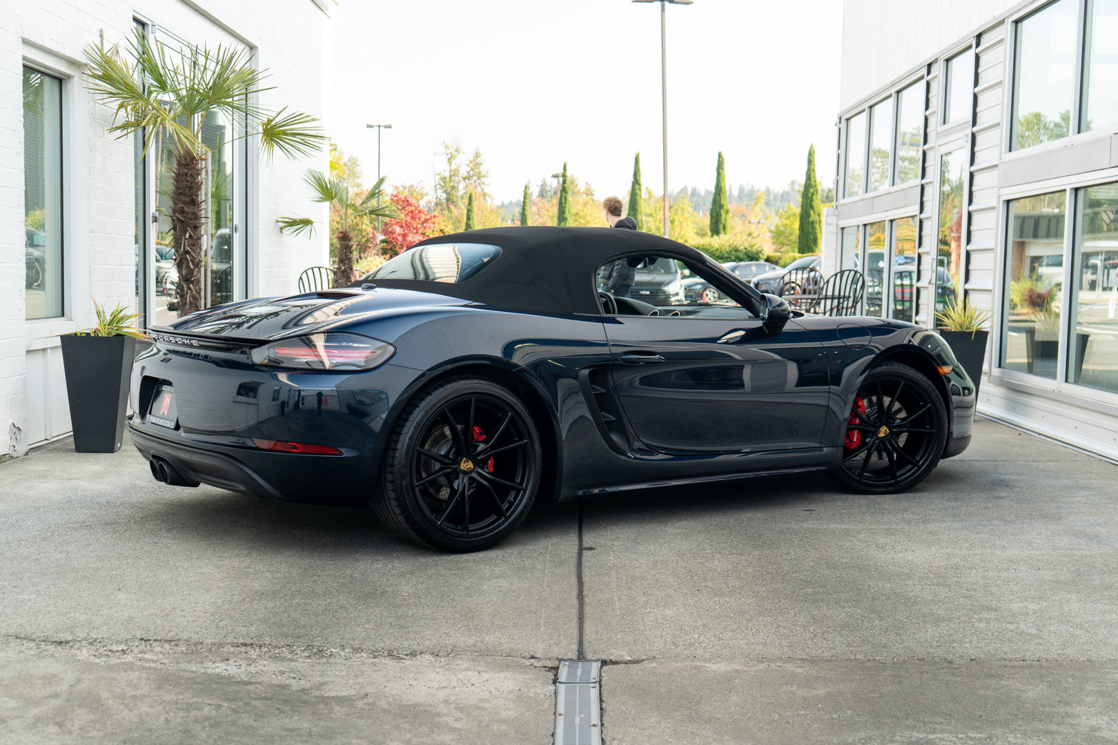 Used 2019 Porsche 718 Boxster S RWD image 8
